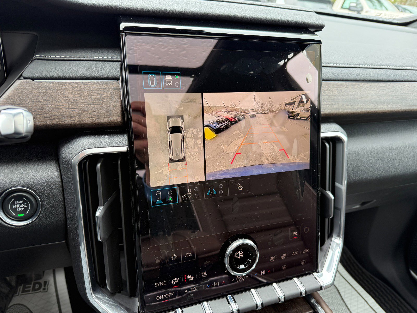 New 2026 GMC Acadia Denali Ultimate w/ LPO, Rugged Package image 42