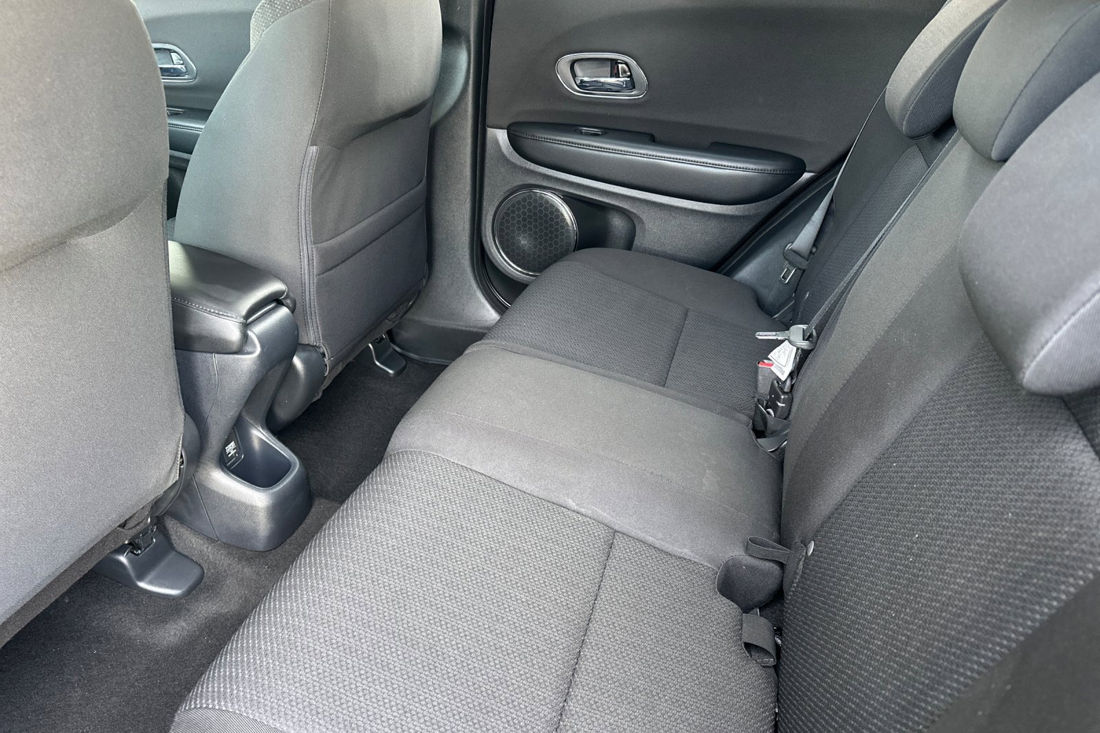 Used 2018 Honda HR-V EX image 14