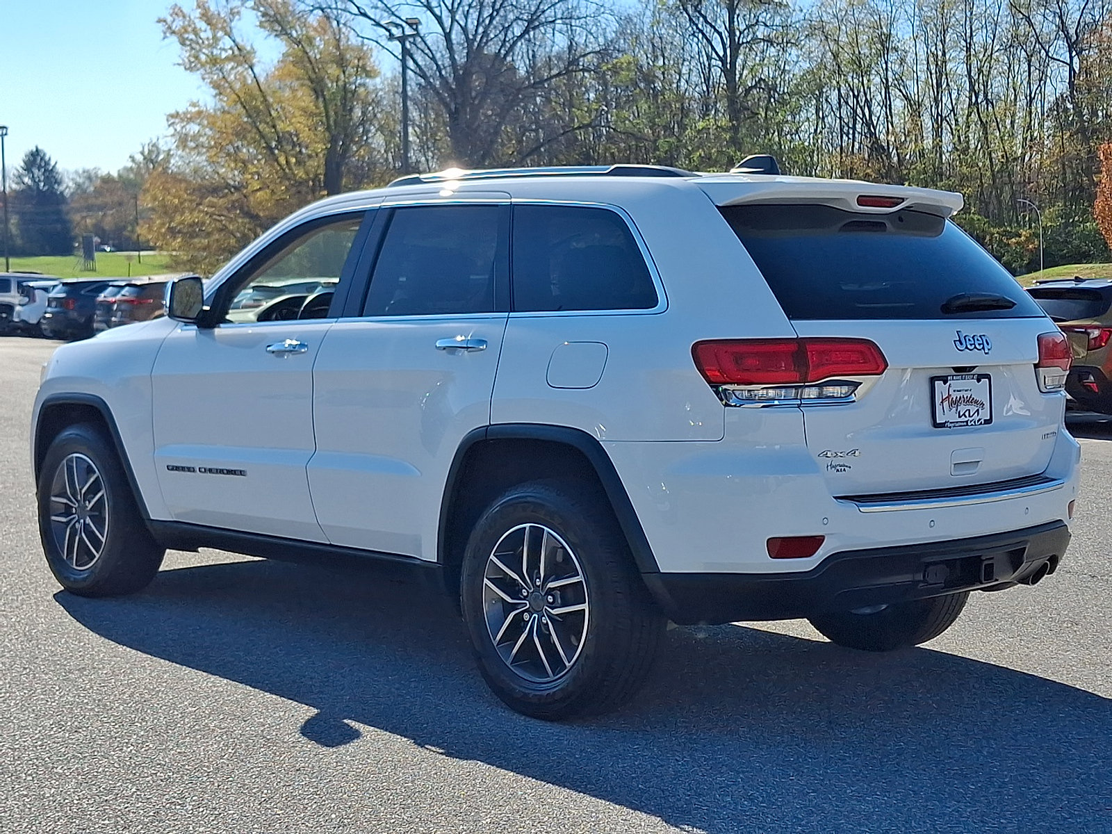 Used 2019 Jeep Grand Cherokee Limited w/ Trailer Tow Group IV image 4