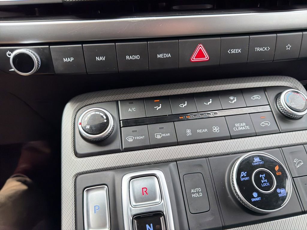 Used 2023 Hyundai Palisade SE w/ Cargo Package image 24