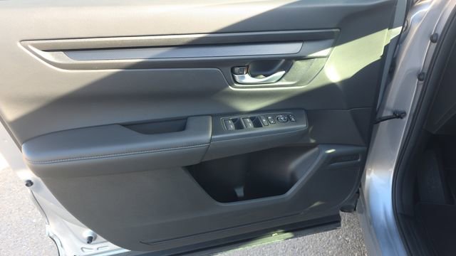 Used 2023 Honda CR-V LX image 10