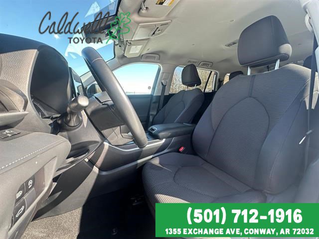 Certified 2024 Toyota Highlander LE image 6