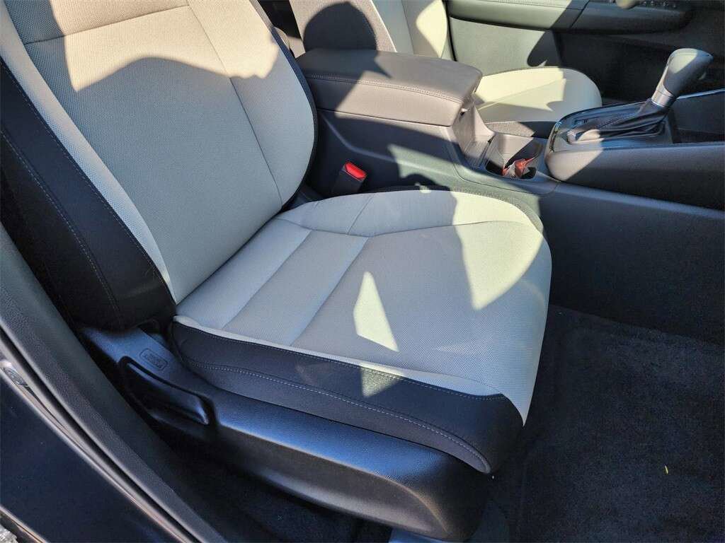 Used 2024 Honda CR-V EX image 18