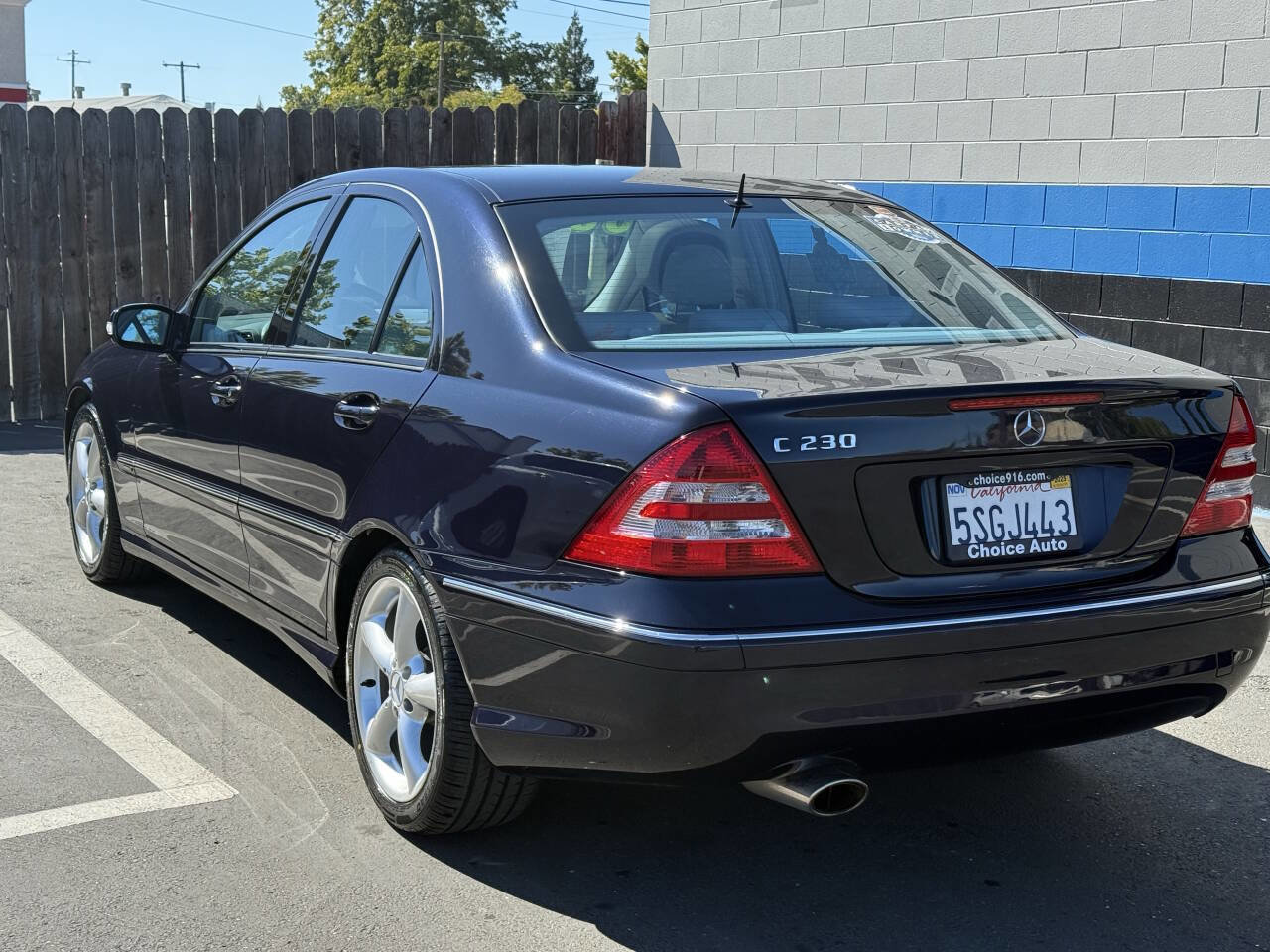 Used 2006 Mercedes-Benz C 230 C 230 Sport 4dr Sedan image 4