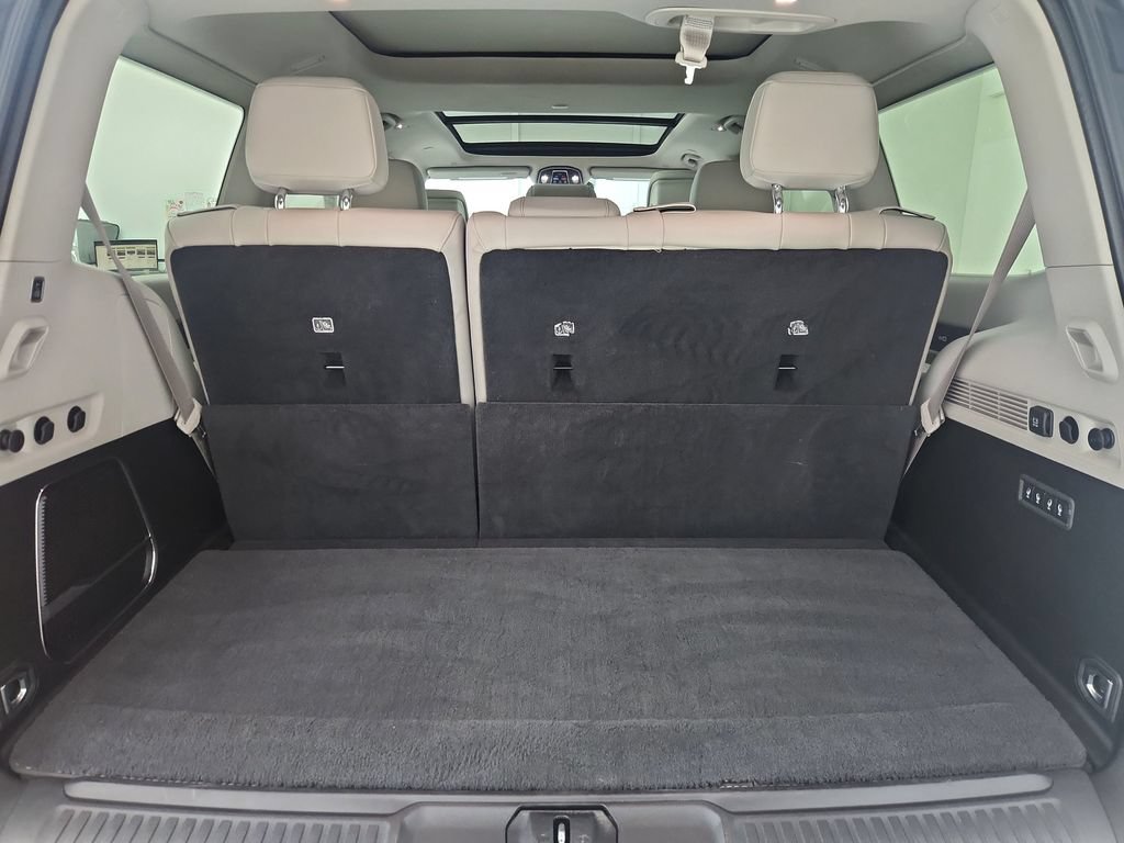 Certified 2022 Jeep Wagoneer Series III w/ Premium Group I AWD/4WD image 38
