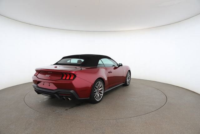 Used 2025 Ford Mustang GT Premium image 18
