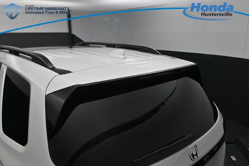 New 2026 Honda Pilot Touring image 21