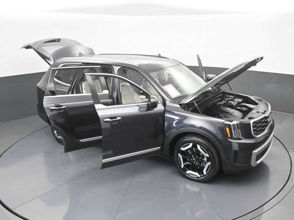 Used 2025 Kia Telluride S FWD image 72