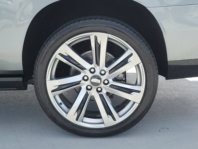 New 2026 Cadillac Escalade ESV Sport w/ Touring Package AWD/4WD image 14