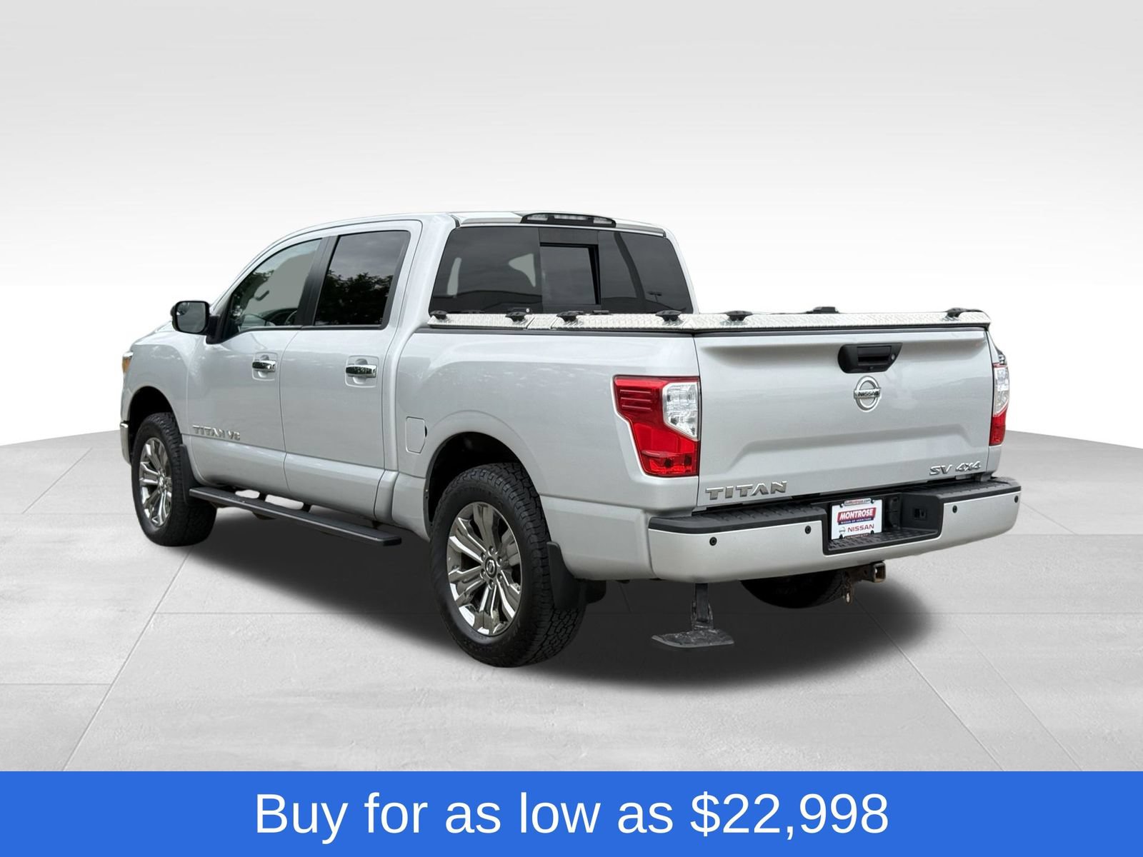 Used 2019 Nissan Titan SV w/ SV Convenience Package AWD/4WD image 7