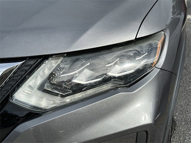 Used 2017 Nissan Rogue SL w/ SL Premium Package image 8