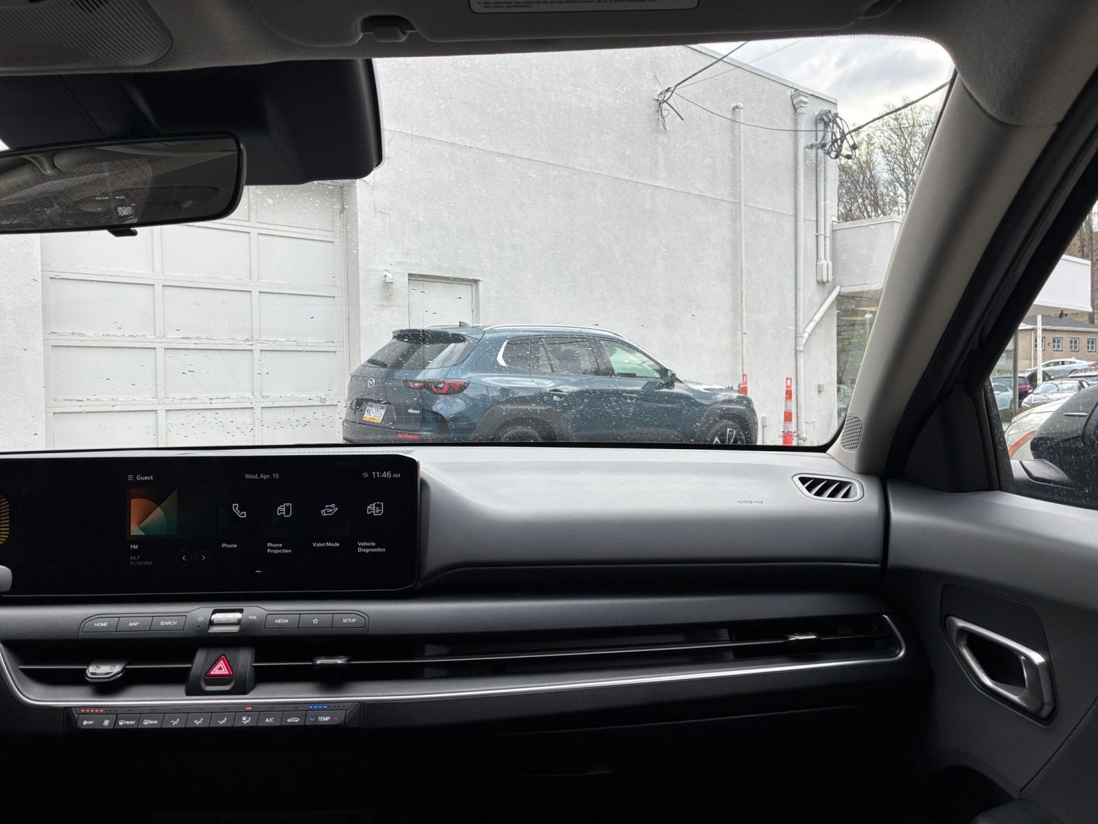 Used 2025 Kia K4 LXS image 35
