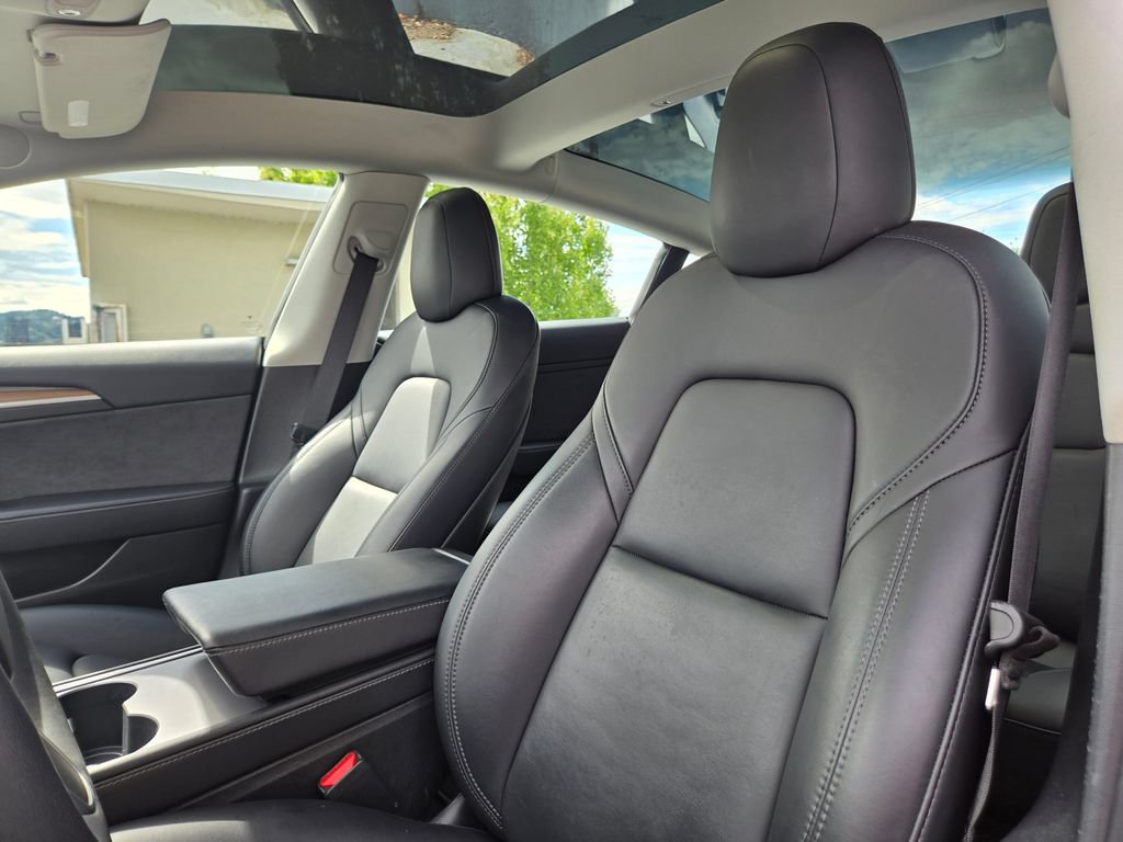 Used 2022 Tesla Model 3 Long Range AWD/4WD image 23