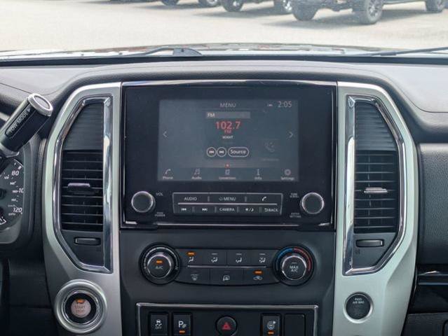 Used 2020 Nissan Titan SV RWD image 19