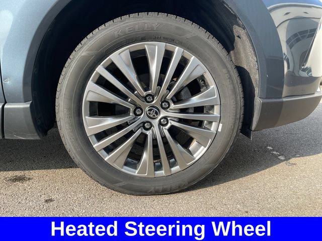 Used 2024 Toyota Venza Limited AWD/4WD image 36