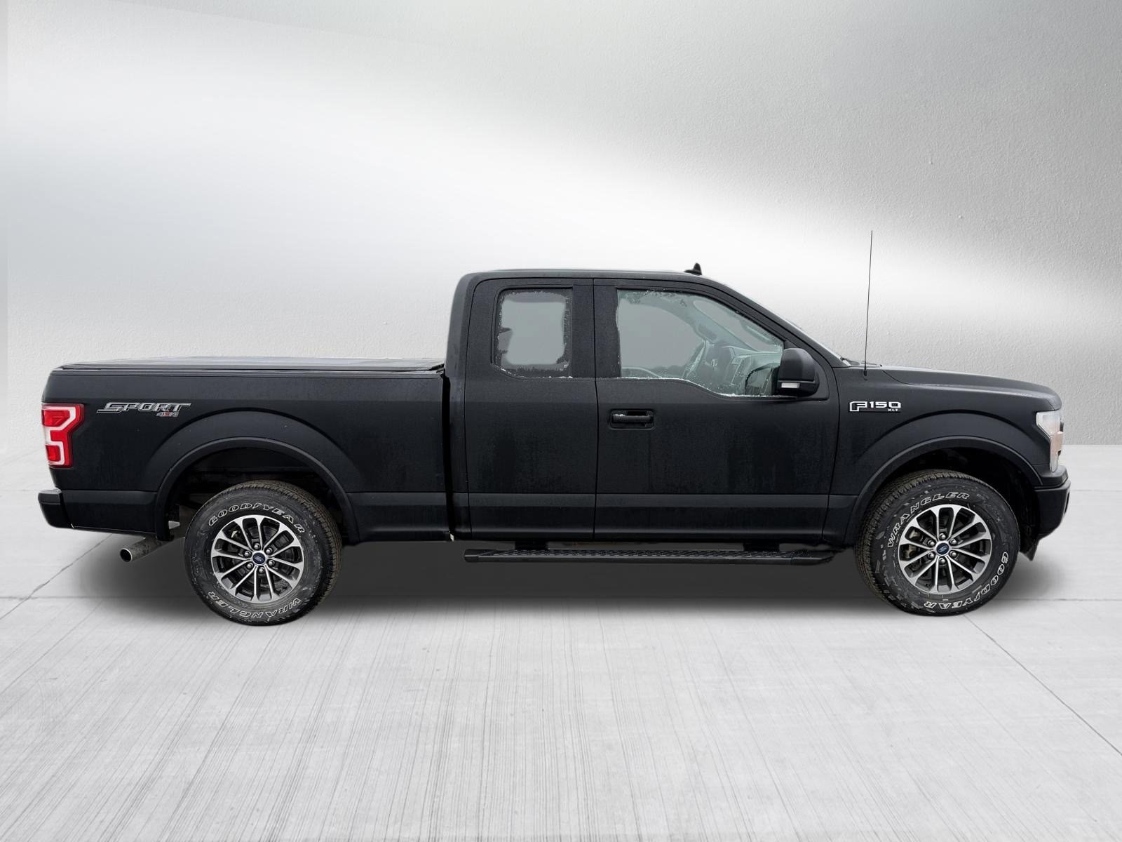 Used 2018 Ford F150 XLT w/ Equipment Group 302A Luxury image 8