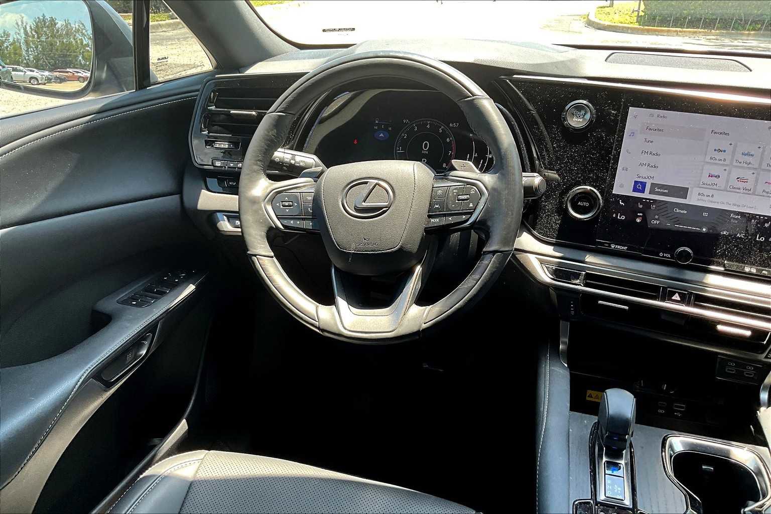 Used 2023 Lexus RX 350 Premium w/ Accessory Package (Z1) image 10