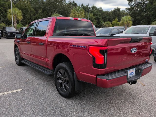 Used 2024 Ford F150 Lightning XLT AWD/4WD image 6