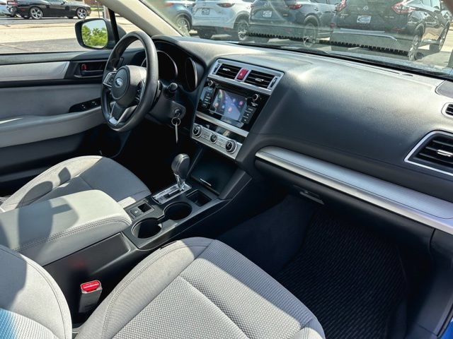 Used 2019 Subaru Outback 2.5i AWD/4WD image 24
