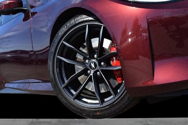 Certified 2024 Nissan Z Performance w/ Floor Mat Package image 3