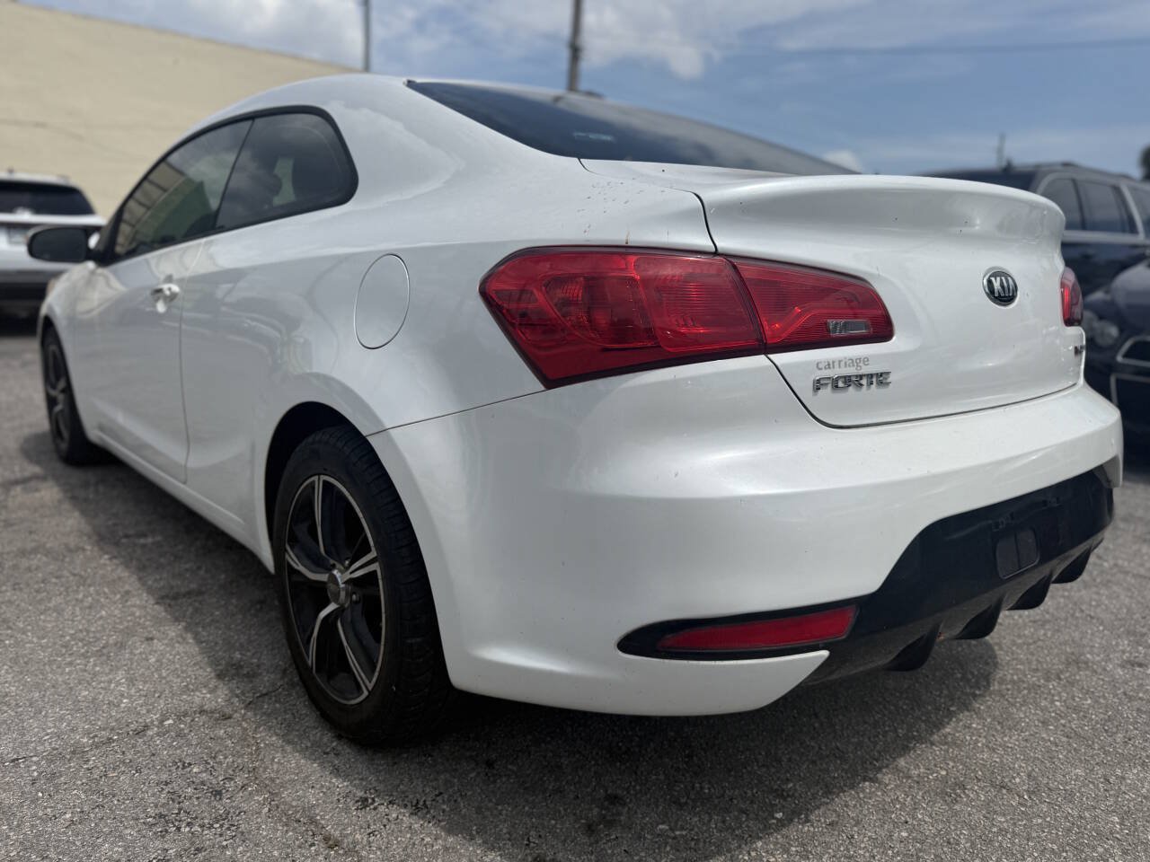 Used 2015 Kia Forte Koup EX FWD image 3