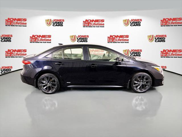 Certified 2024 Toyota Corolla SE AWD/4WD image 16