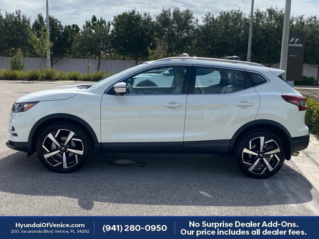 Used 2021 Nissan Rogue Sport SL FWD image 44