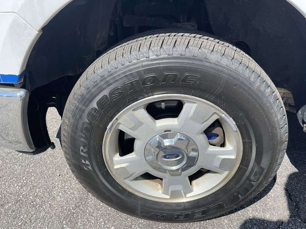 Used 2014 Ford F150 XLT RWD image 2