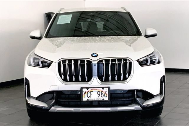 Used 2026 BMW X1 xDrive28i AWD/4WD image 3