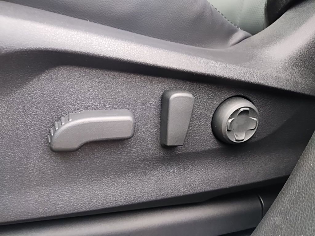 Certified 2025 Subaru Ascent Bronze Edition image 27