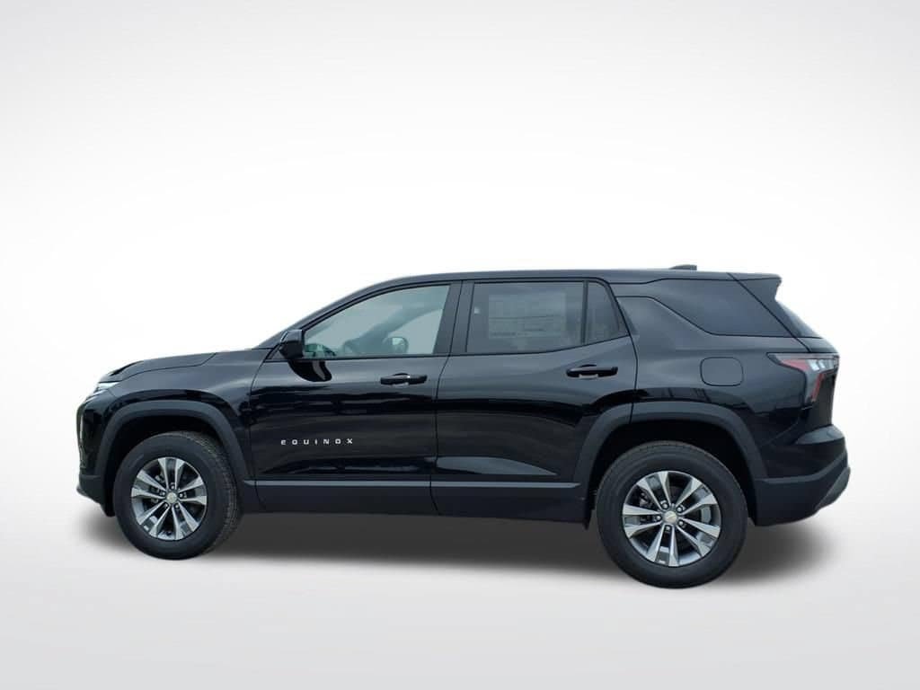 New 2026 Chevrolet Equinox LT w/ Convenience Package II FWD image 7