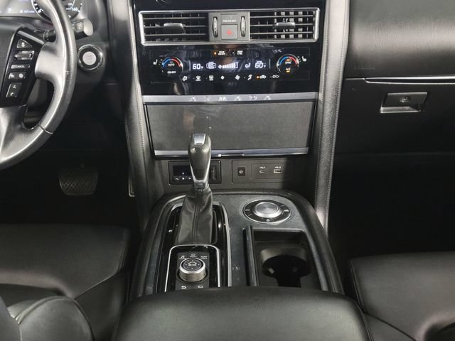 Used 2024 Nissan Armada SV RWD image 25