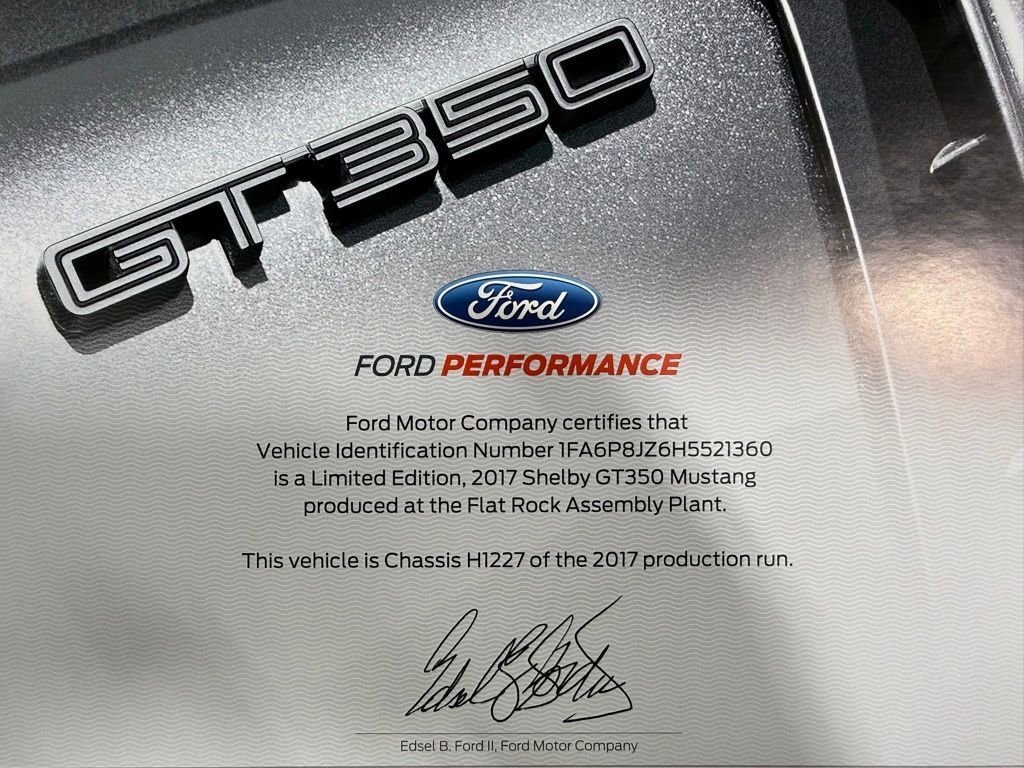 Used 2017 Ford Mustang Shelby GT350 image 36