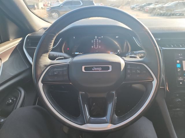 Used 2022 Jeep Grand Cherokee L Laredo image 20