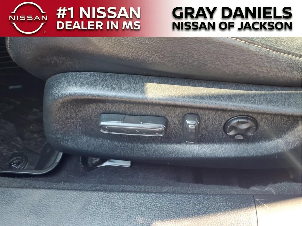 Used 2018 Honda Accord Sport image 11