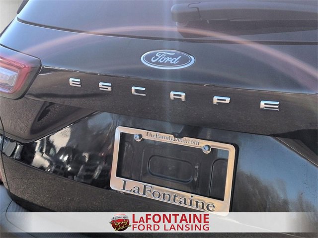 Used 2025 Ford Escape ST-Line image 10
