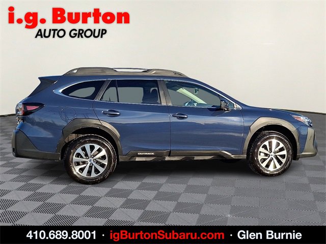 Used 2025 Subaru Outback Premium image 7