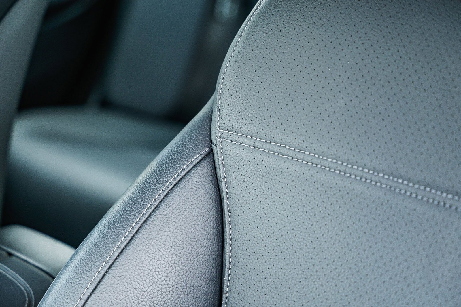 Certified 2025 Mercedes-Benz C 300 Sedan image 25