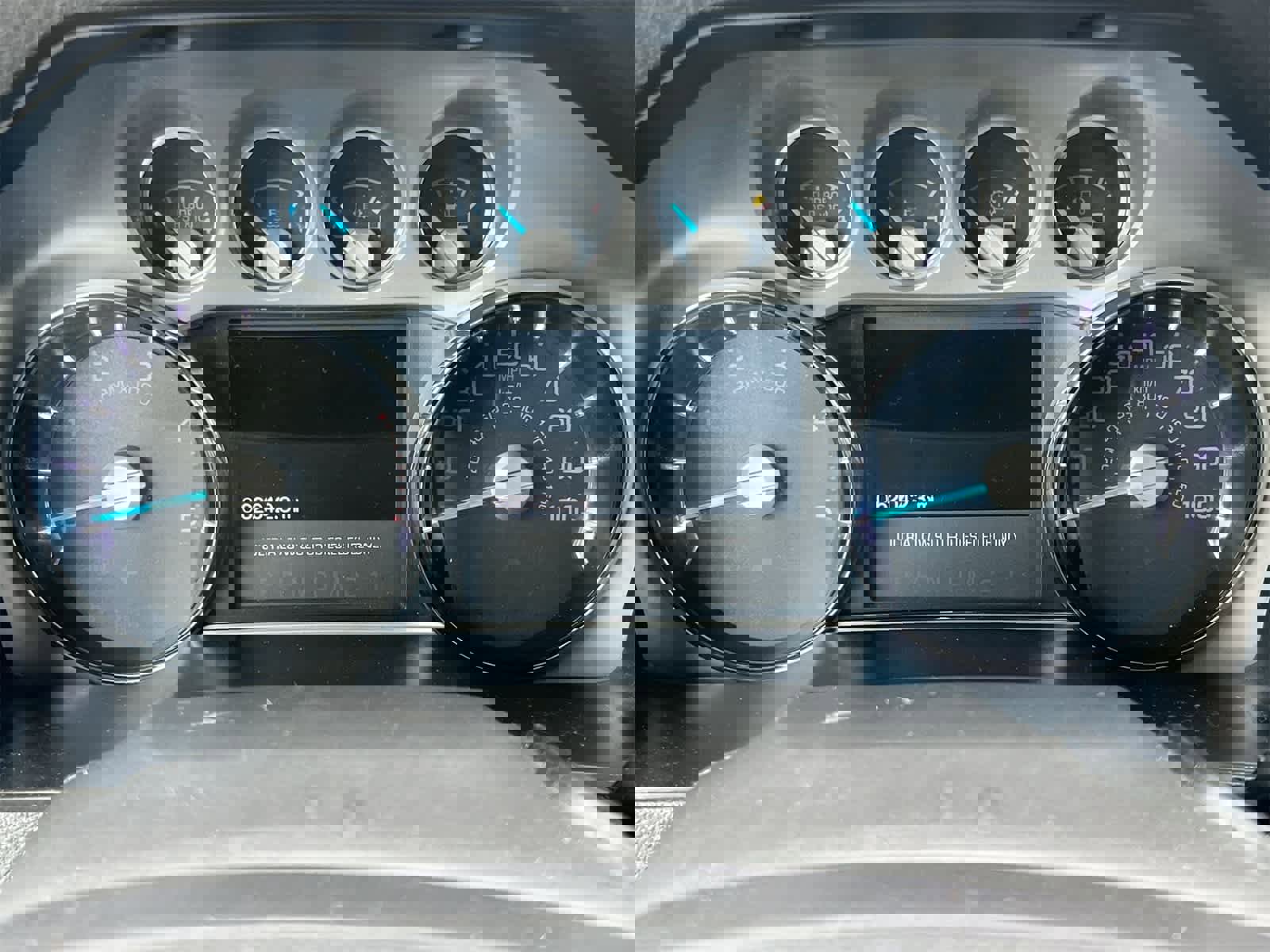 Used 2016 Ford F350 Lariat w/ Lariat Ultimate Package image 32