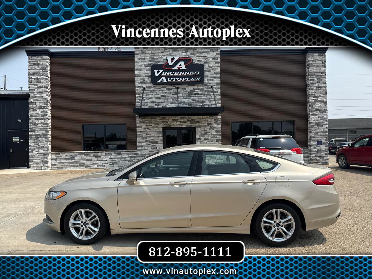 Used 2018 Ford Fusion SE image 1