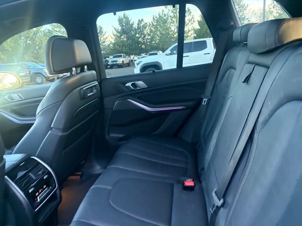 Used 2022 BMW X5 sDrive40i w/ M Sport Package RWD image 19