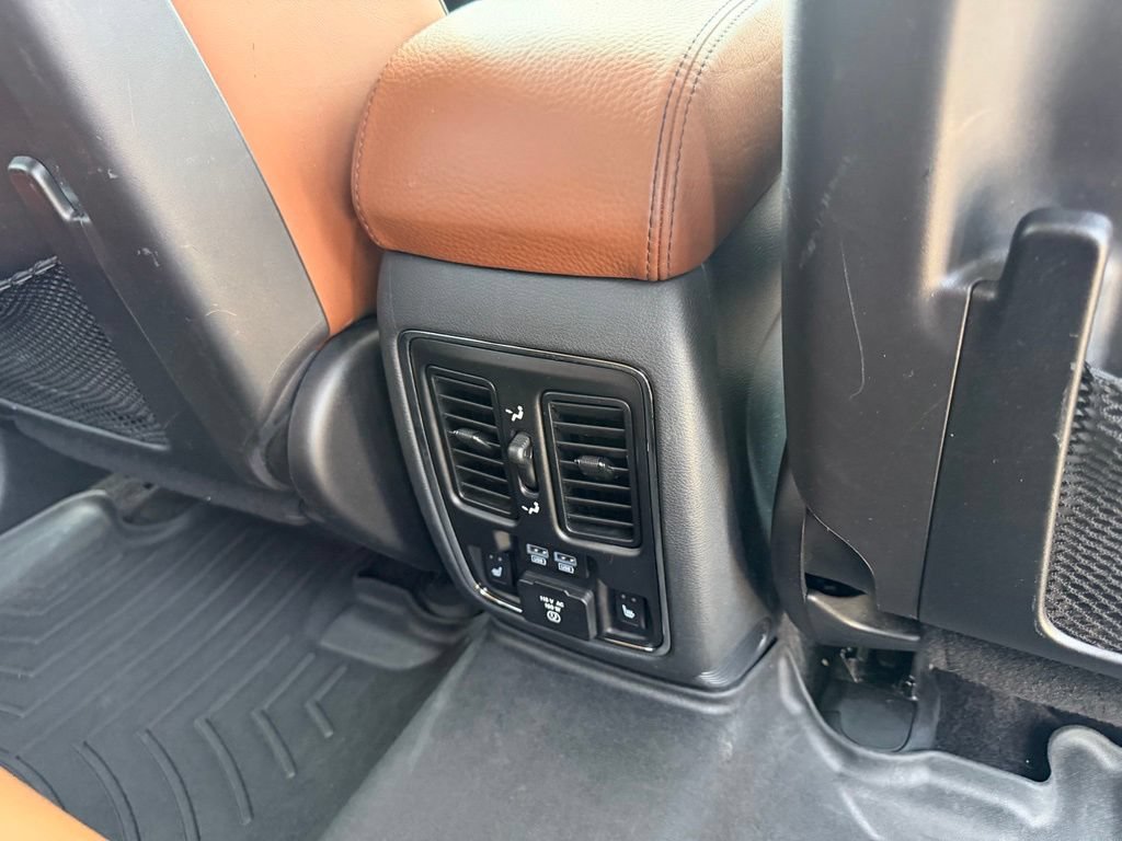 Used 2016 Jeep Grand Cherokee Summit AWD/4WD image 38