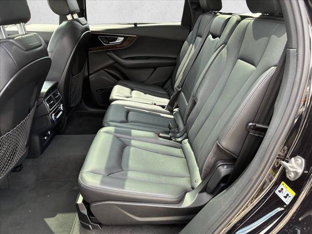 Used 2018 Audi Q7 3.0T Prestige w/ Prestige Package AWD/4WD image 13