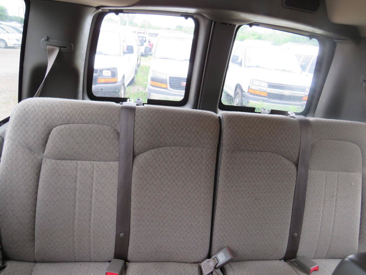 Used 2014 Chevrolet Express 2500 LT w/ LT Preferred Equipment Group RWD image 22