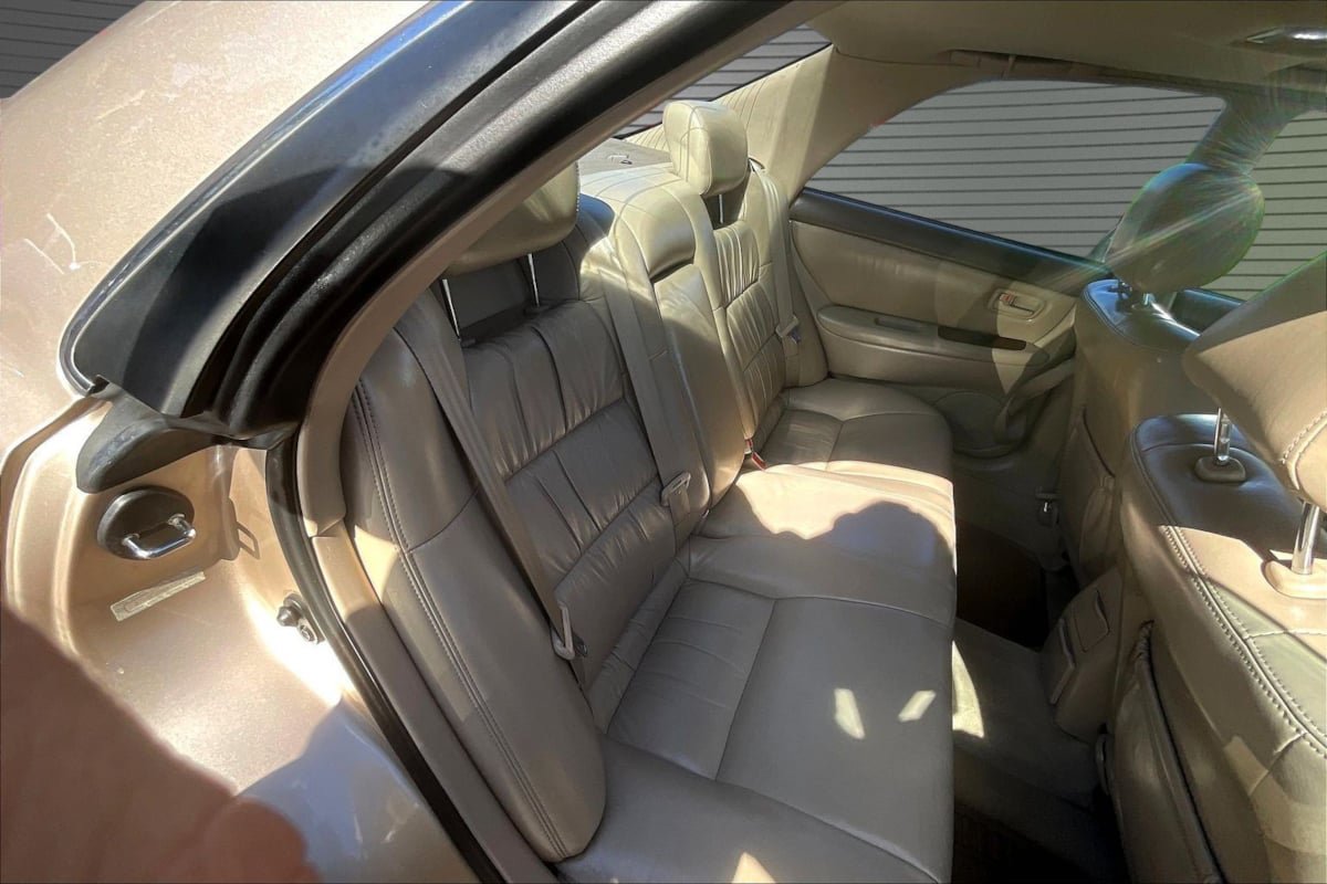 Used 2000 Lexus ES 330 w/ Lexus Value Pkg FWD image 22