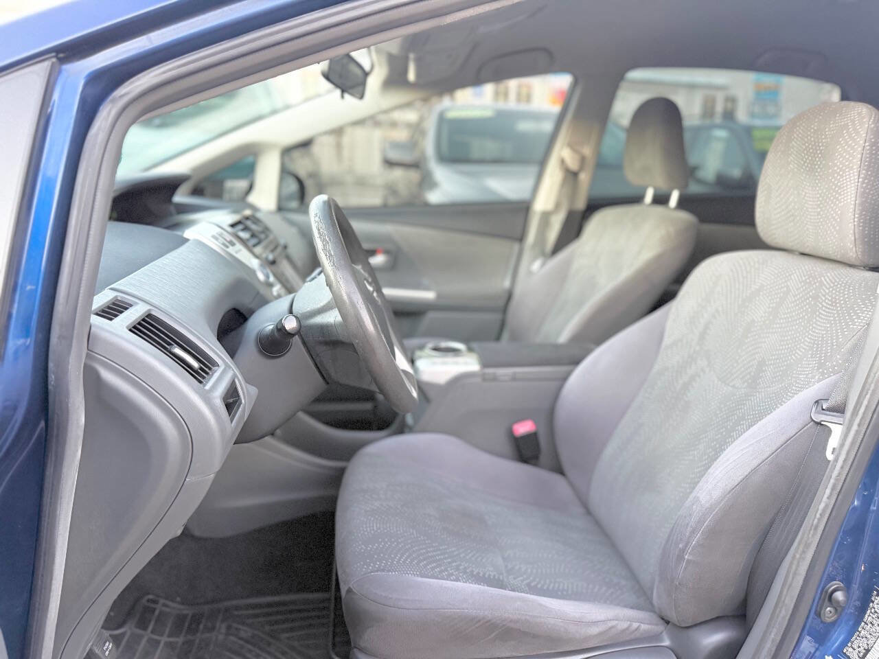 Used 2014 Toyota Prius V Three FWD image 10