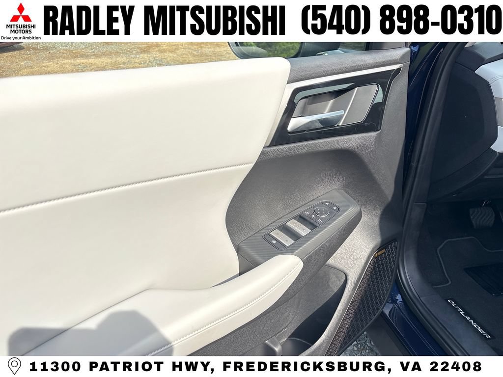 New 2026 Mitsubishi Outlander SE AWD/4WD image 5