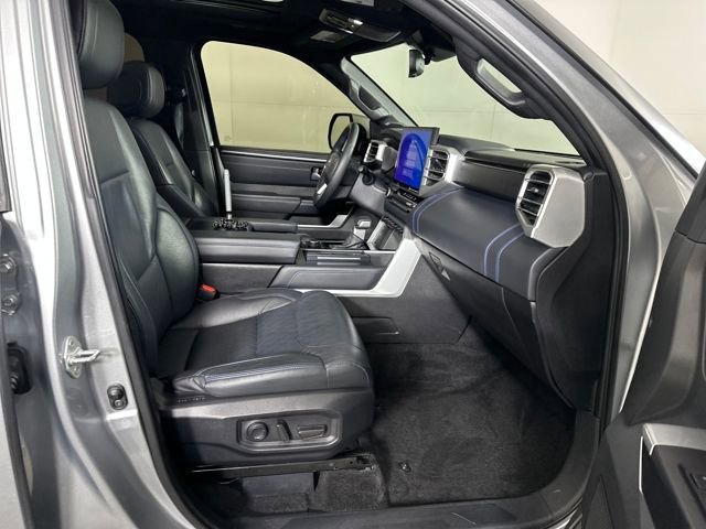 Used 2024 Toyota Sequoia Capstone image 28