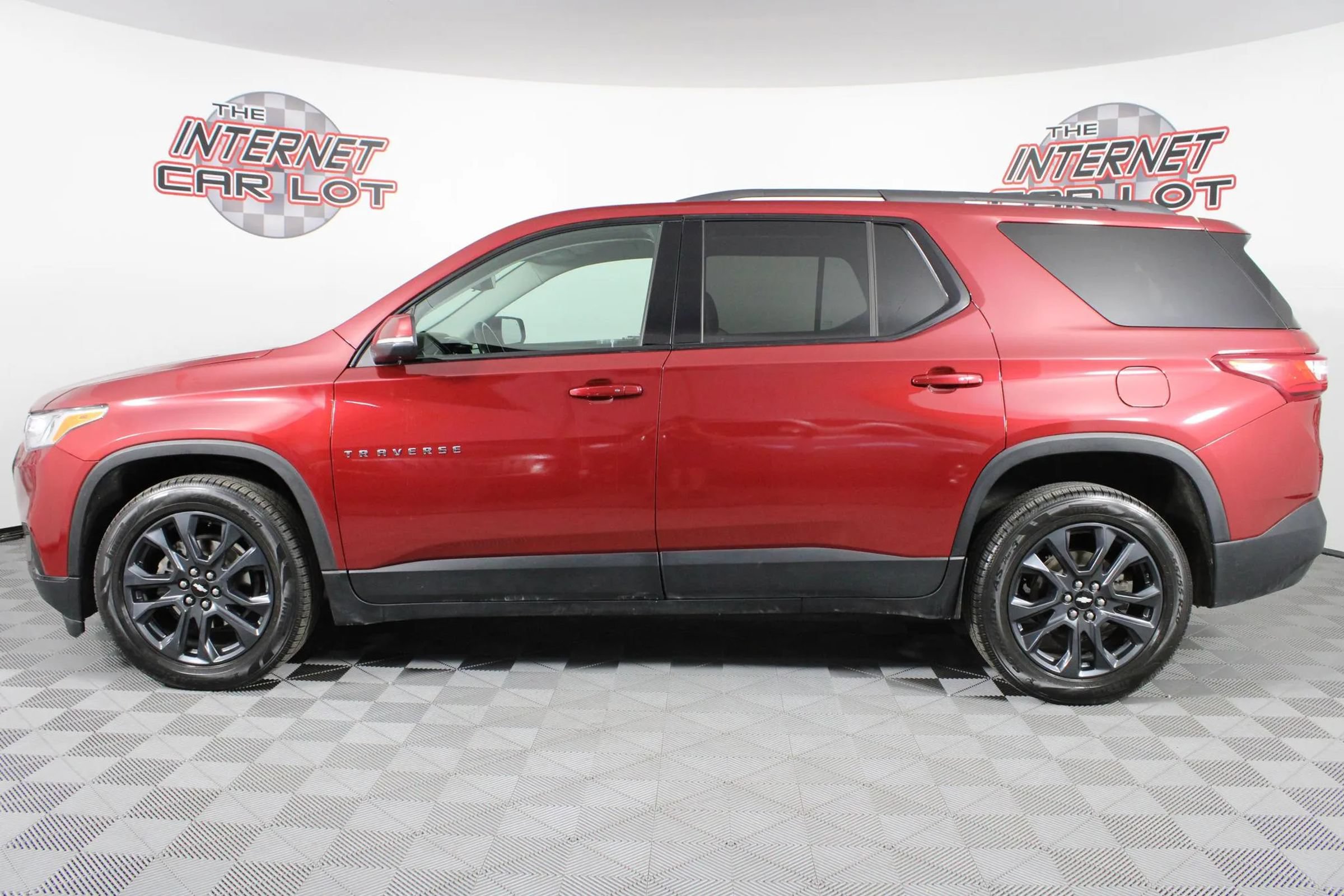 Used 2021 Chevrolet Traverse RS w/ LPO, Floor Liner Package AWD/4WD image 4