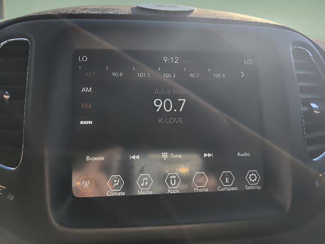 Used 2017 Jeep Compass Trailhawk image 13